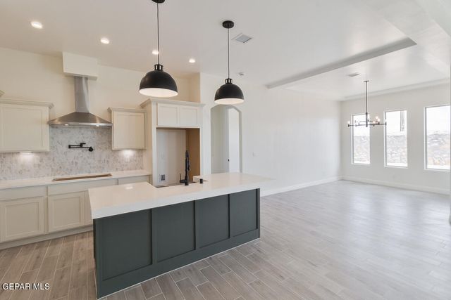 588 Basketflower Drive, Horizon City, TX 79928