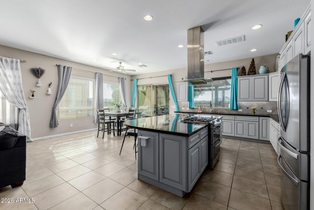 35818 N POMELO Trail, Queen Creek, AZ 85140