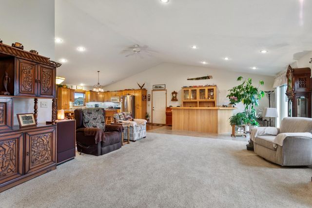 3455 339th Avenue NE, Cambridge, MN 55008
