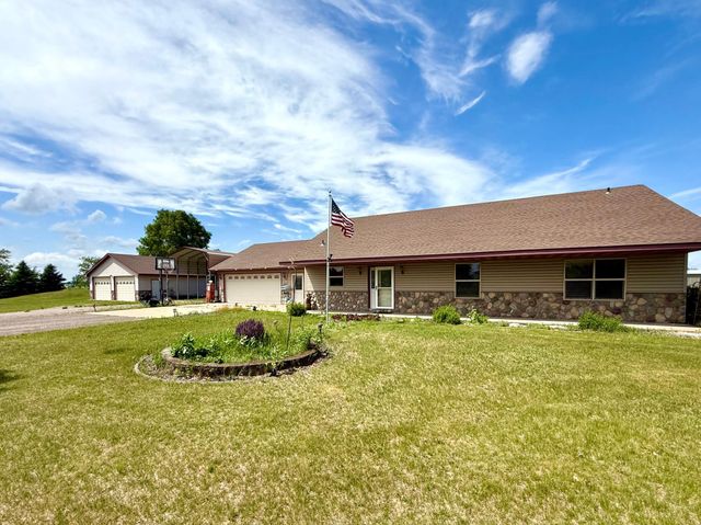 3455 339th Avenue NE, Cambridge, MN 55008