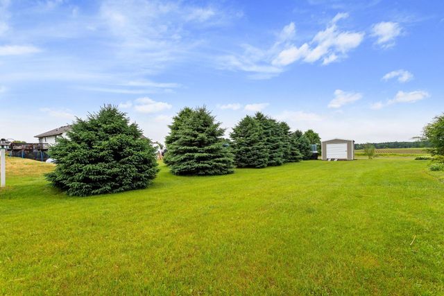 3455 339th Avenue NE, Cambridge, MN 55008