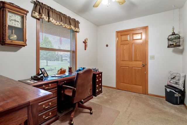 3455 339th Avenue NE, Cambridge, MN 55008