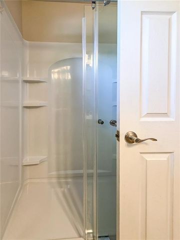 636 Holly Drive, Gainesville, GA 30501