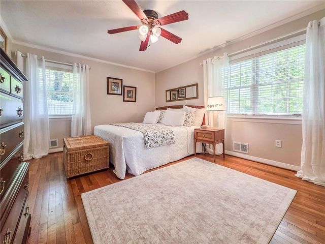 636 Holly Drive, Gainesville, GA 30501