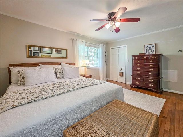 636 Holly Drive, Gainesville, GA 30501