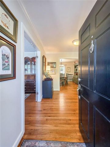 636 Holly Drive, Gainesville, GA 30501