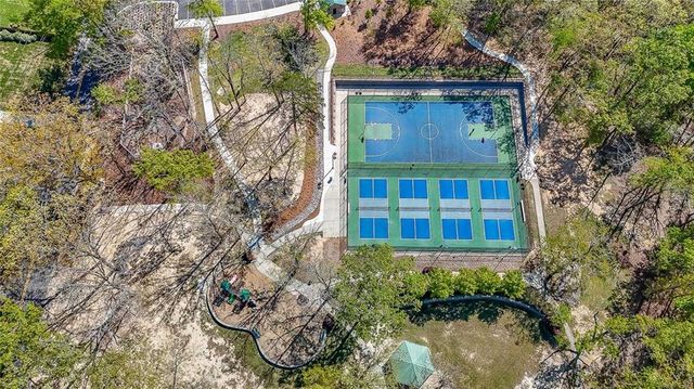 636 Holly Drive, Gainesville, GA 30501