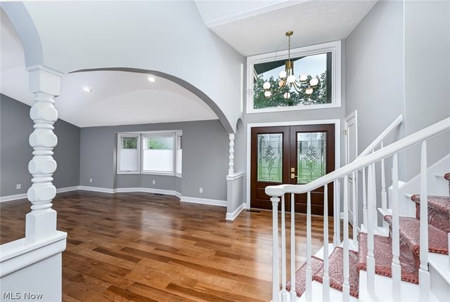 6567 Queens Way, Brecksville, OH 44141