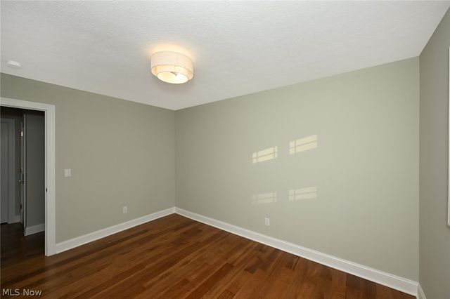 6567 Queens Way, Brecksville, OH 44141