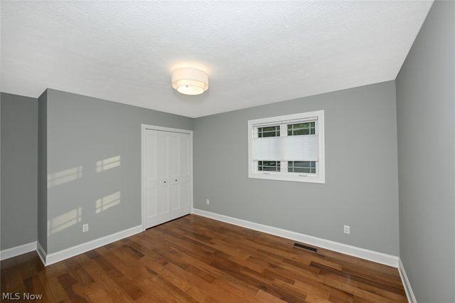 6567 Queens Way, Brecksville, OH 44141