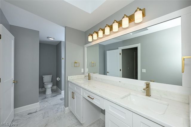 6567 Queens Way, Brecksville, OH 44141