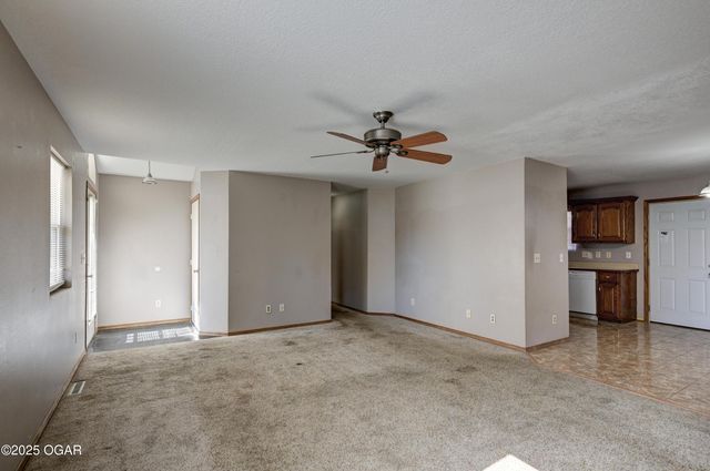 203 N Adams Avenue, Joplin, MO 64801