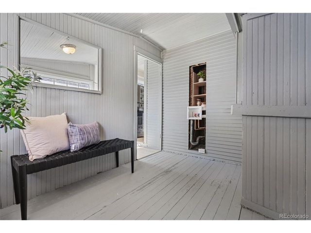 1568 Clinton St, Aurora, CO 80010