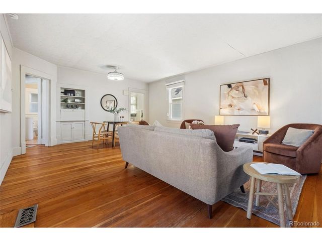 1568 Clinton St, Aurora, CO 80010