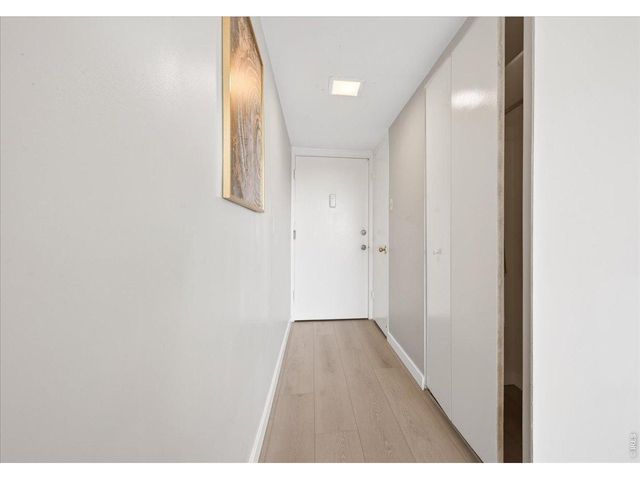 888 N Logan St 10D, Denver, CO 80203