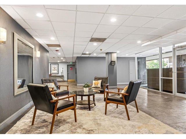 888 N Logan St 10D, Denver, CO 80203