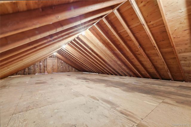 2 Linder Drive, New Paltz, NY 12561