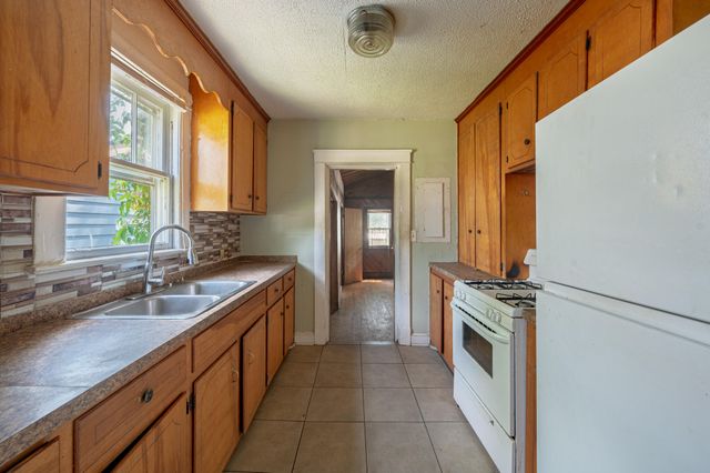 22 Hester Street, Charleston, SC 29403