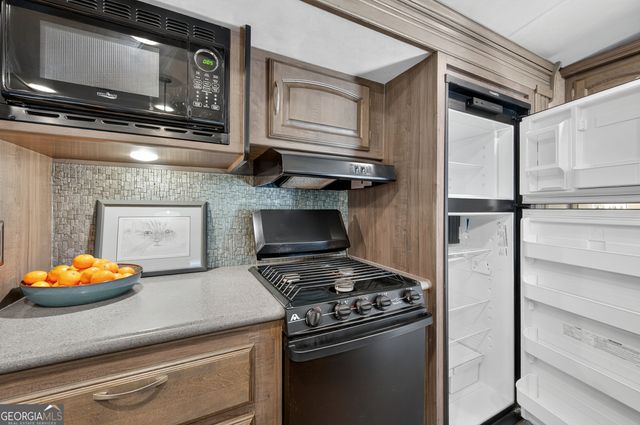 324 Leisure Acres Drive, Cleveland, GA 30528