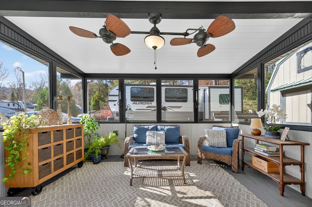 324 Leisure Acres Drive, Cleveland, GA 30528