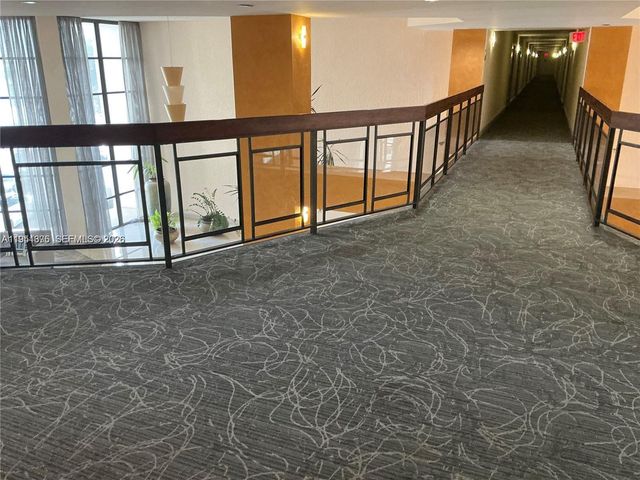 400 Leslie Dr 207, Hallandale Beach, FL 33009