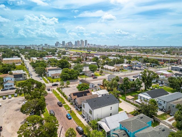2512 W CHESTNUT STREET, Tampa, FL 33607