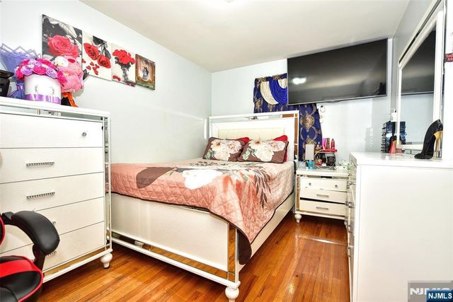 220-222 8th Street, Fairview, NJ 07022