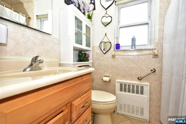 220-222 8th Street, Fairview, NJ 07022