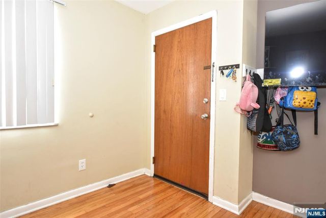 220-222 8th Street, Fairview, NJ 07022