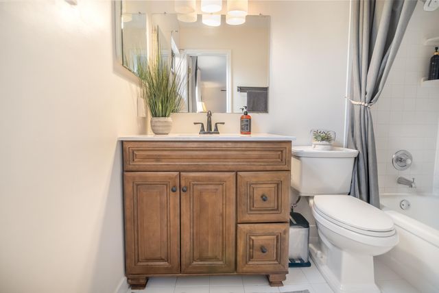 5187 2nd Road, Lake Worth, FL 33467