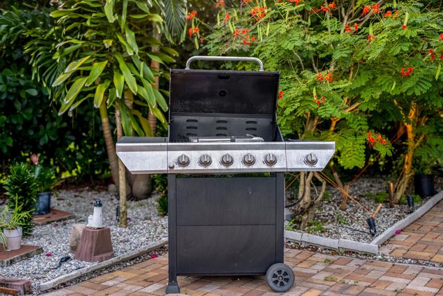 5187 2nd Road, Lake Worth, FL 33467