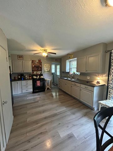 112 S Mill Street, Rogersville, MO 65742