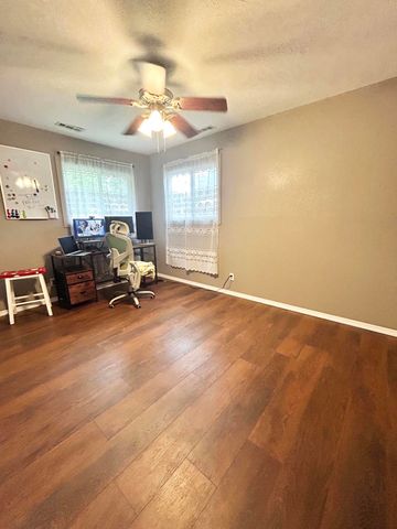 112 S Mill Street, Rogersville, MO 65742