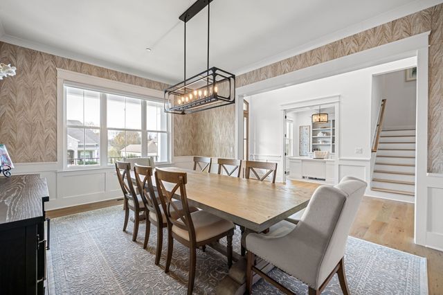 1016 Sinatra Dr, Nolensville, TN 37135