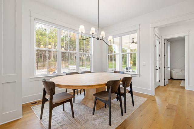 1016 Sinatra Dr, Nolensville, TN 37135