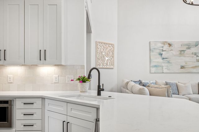 1016 Sinatra Dr, Nolensville, TN 37135