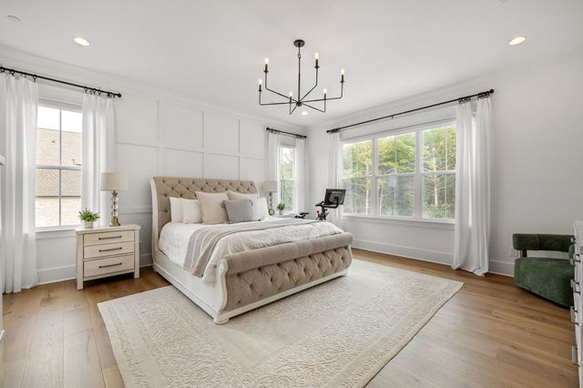 1016 Sinatra Dr, Nolensville, TN 37135