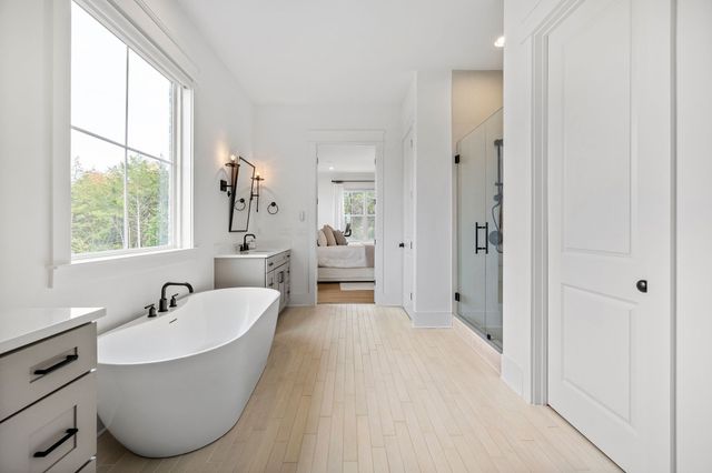 1016 Sinatra Dr, Nolensville, TN 37135