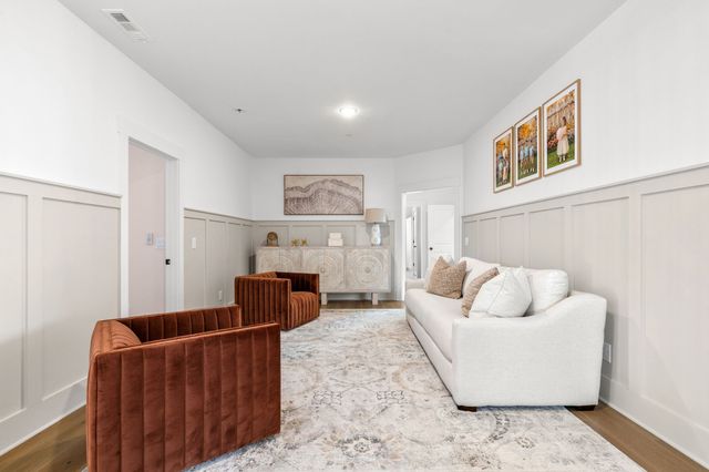 1016 Sinatra Dr, Nolensville, TN 37135