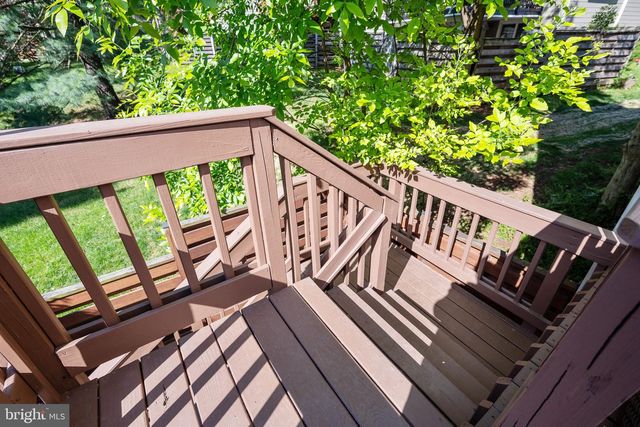 43793 STONEBRIDGE DR, Ashburn, VA 20147