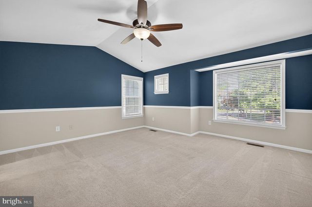 43793 STONEBRIDGE DR, Ashburn, VA 20147
