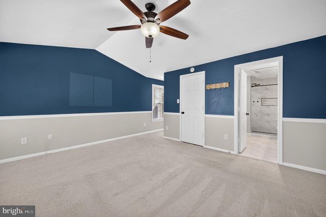 43793 STONEBRIDGE DR, Ashburn, VA 20147