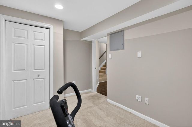 43793 STONEBRIDGE DR, Ashburn, VA 20147