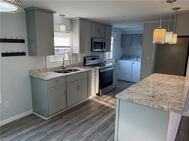 103 Briar LN, Williamsburg, VA 23188