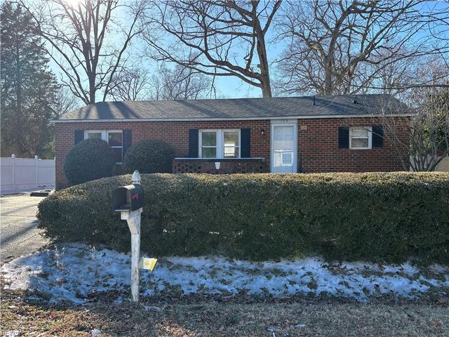 103 Briar LN, Williamsburg, VA 23188