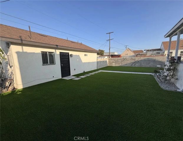 7530 S Hobart, Los Angeles, CA 90047