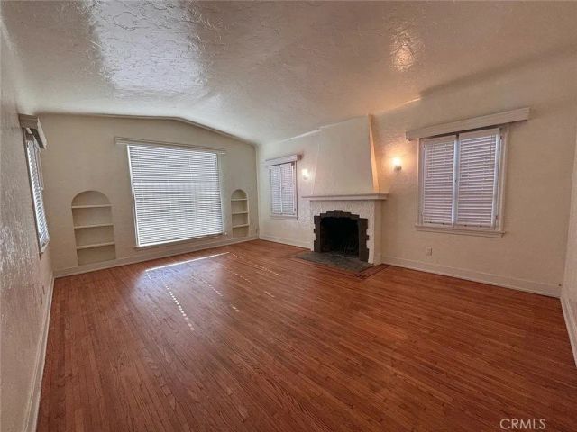 7530 S Hobart, Los Angeles, CA 90047