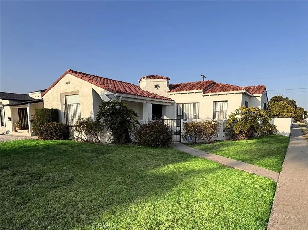 7530 S Hobart, Los Angeles, CA 90047