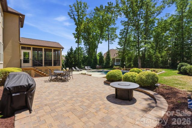1414 Smoketree Court, Waxhaw, NC 28173