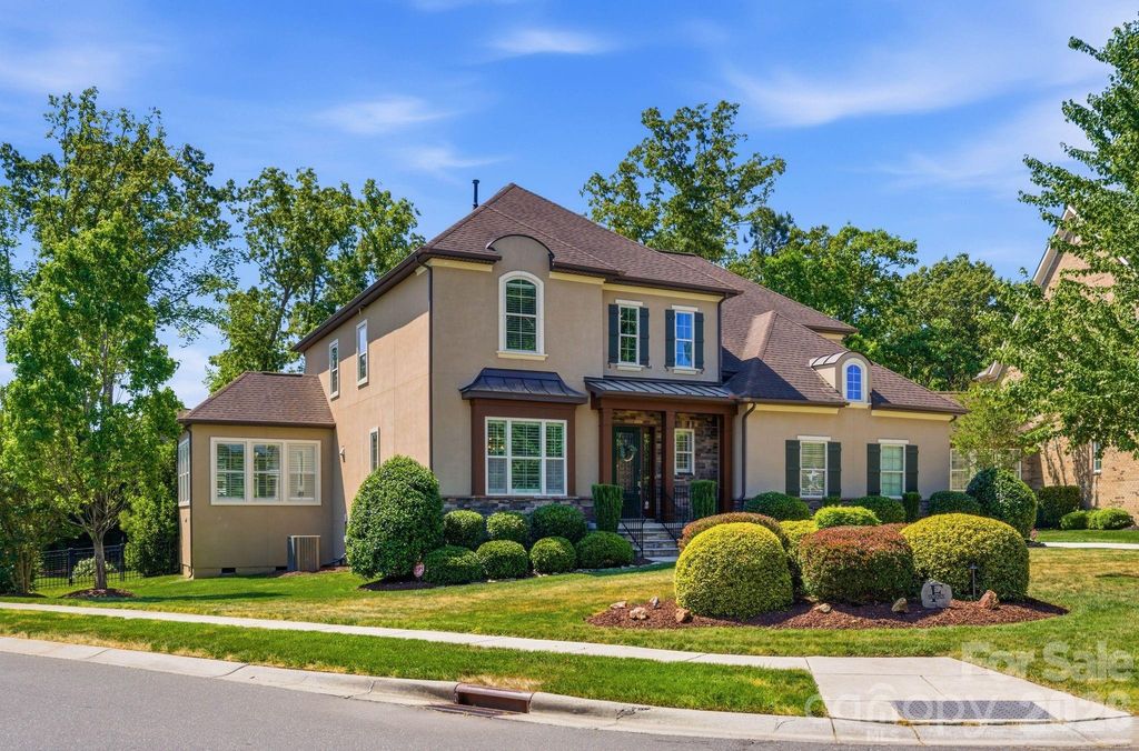 1414 Smoketree Court, Waxhaw, NC 28173